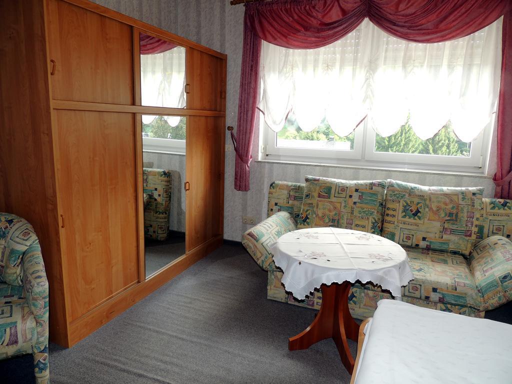 Gaestehaus Am Hirtenberg Breitenbrunn  Εξωτερικό φωτογραφία